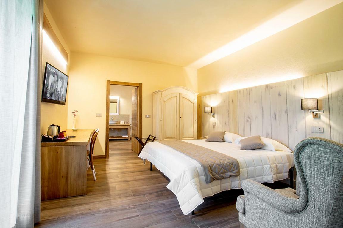 Villa Agr. Cascina Fabbrica à Fossano Extérieur photo