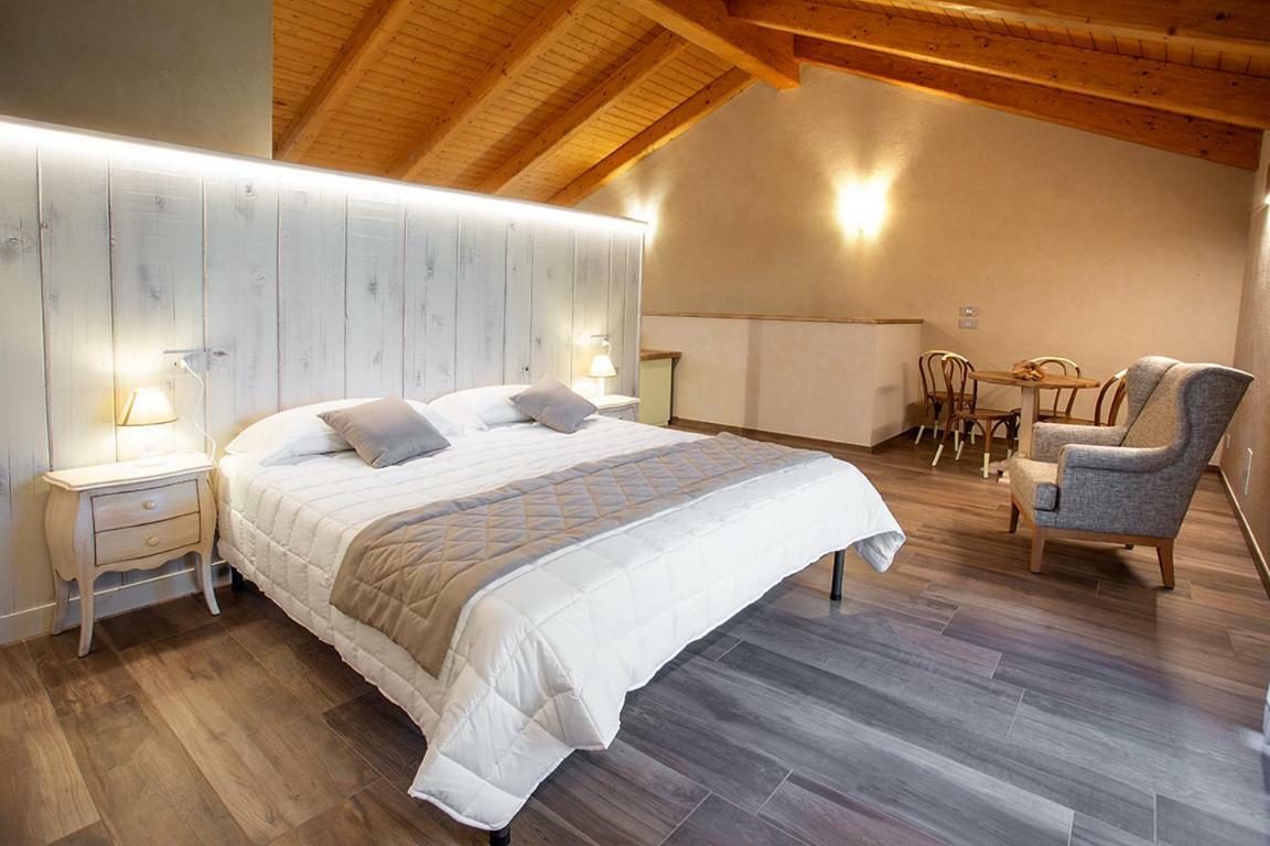 Villa Agr. Cascina Fabbrica à Fossano Extérieur photo